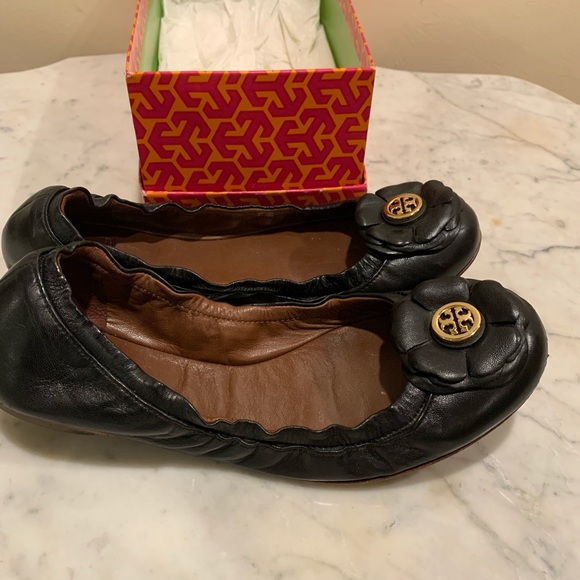 Tory Burch Shelby Flat - Vintage Mestico - Picture 2 of 6